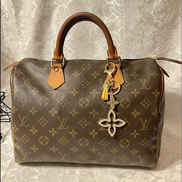 Authentic Louis Vuitton Speedy 30 Pictures and Date Code 